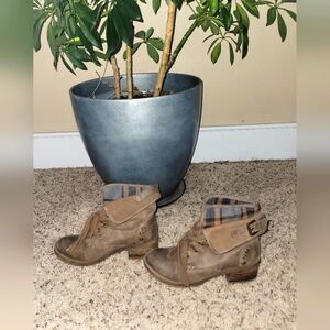 Rock & Candy Boots Women's Sz 7